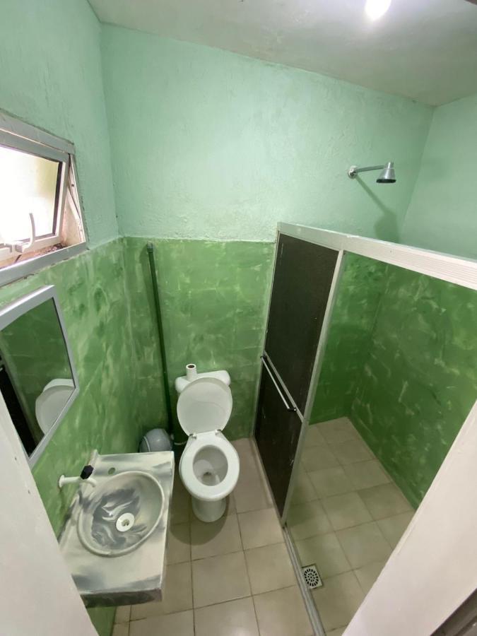 Triple Room Private Bathroom,1415531916:JPEG